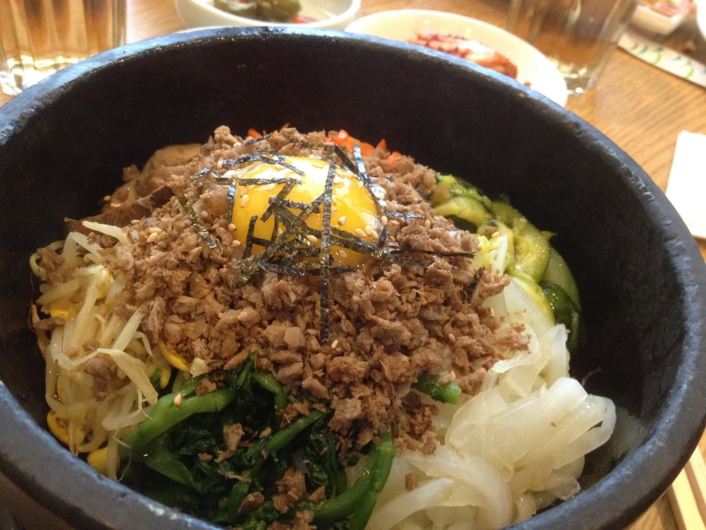 Gah Rham restaurant interior